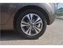 Kia Venga 1.6 CVVT Dynamic AUTOMAAT /12 mnd. gar. DreamTeam  Stuur-, stoelverw. / Park. sens.