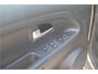 Kia Venga 1.6 CVVT Dynamic AUTOMAAT /12 mnd. gar. DreamTeam  Stuur-, stoelverw. / Park. sens.