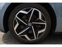Volkswagen ID.3 Pro S 77 kWh Assistentie pakket plus comfort pakket rondomzicht camera dodehoek detectie keyless stoel en stuurwielverwarming discover pro navigatie ACC 19" LMV NL auto dealeronderhouden
