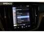 Volvo V60 2.0 T6 Recharge AWD Inscription | leder comfort zetels | 341pk | stoel en stuur verwarming | trekhaak | soh 85% |