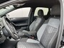 Volkswagen Polo 1.0 TSI R-Line / 2X R-LINE/ ADAPTIVE CRUISE/ LED/ PARKEER SENSOREN V+A/ APP CONNECT/ DAB/ DIGITAL DASH/ CLIMA/ GETINT GLAS/ 16" LMV