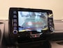 Toyota Yaris 1.5 Hybrid 115 Style Bi-Tone Limited | Head-up display | Dodehoekdetectie | Parkeersensoren voor en achter | Apple Carplay |