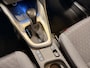 Toyota Yaris 1.5 Hybrid 115 Style Bi-Tone Limited | Head-up display | Dodehoekdetectie | Parkeersensoren voor en achter | Apple Carplay |