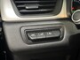 Renault Captur 90PK TCe Zen | Trekhaak | Lichtmetalen Velgen | Privacy Glass | Apple CarPlay/Android Auto | Airco | Cruise Control | Armsteun | Elektrsiche Ramen & Spiegels |