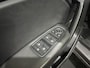 Renault Captur 90PK TCe Zen | Trekhaak | Lichtmetalen Velgen | Privacy Glass | Apple CarPlay/Android Auto | Airco | Cruise Control | Armsteun | Elektrsiche Ramen & Spiegels |
