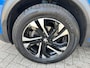 Peugeot 2008 1.2 Turbo 130 PK Allure Pack | Trekhaak 1200 KG | Navigatie | 3D Virtual Cockpit | Stoelverwarming | LED Verlichting | Half Lederen Bekleding | Keyless Start | Climate Control | Cruise Control | 17 Inch Lichtmetalen Velgen |