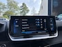Peugeot 2008 1.2 Turbo 130 PK Allure Pack | Trekhaak 1200 KG | Navigatie | 3D Virtual Cockpit | Stoelverwarming | LED Verlichting | Half Lederen Bekleding | Keyless Start | Climate Control | Cruise Control | 17 Inch Lichtmetalen Velgen |