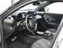 Peugeot 2008 1.2 Hybrid 145PK GT | 1ste eigenaar | AppleCarPlay/AndroidAuto | Climate Control | Cruise Control | Camera | FULL LED | LMV | Parkeersensoren | Privacy Glass | Isofix | Two-Tone | Sfeerverlichting |
