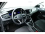 Volkswagen Taigo 1.0 TSI Style. Adap Cruise, IQ Licht, Camera, Navi, StoelVerw, Clima, 18"LMV, Haak 1100kg