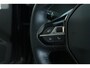 Peugeot e-2008 EV Allure Pack 50 kWh | Cruise Control | Stoelverwarming | Camera | Navigatie | Climate Control | Carplay | LED