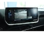 Peugeot e-2008 EV Allure Pack 50 kWh | Cruise Control | Stoelverwarming | Camera | Navigatie | Climate Control | Carplay | LED