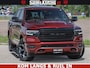 Dodge Ram DELMONICO | LIMITED NIGHT 5.7 V8 | BOM VOL | HUD | LUCHTVERING | MEEST LUXE DUBBELE CABINE | 5 PERSOONS | ROYALE STOELEN MET LUXE BEKLEDING | DC | GRIJSKENTEKEN | Z.G.A.N | EERSTE EIGENAAR | ORIGINELE NEDERLANDSE AUTO |