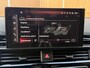 Audi A4 Avant 35 TFSI S edition Competition Automaat | Navigatiesysteem | Elektrisch inklapbare spiegels | Afgevlakt stuurwiel | LED verlichting | Daytonagrijs lak | Apple CarPlay/Android Auto | Getint glas | Parkeersensoren voor en achter