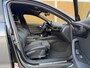 Audi A4 Avant 35 TFSI S edition Competition Automaat | Navigatiesysteem | Elektrisch inklapbare spiegels | Afgevlakt stuurwiel | LED verlichting | Daytonagrijs lak | Apple CarPlay/Android Auto | Getint glas | Parkeersensoren voor en achter