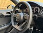 Audi A4 Avant 35 TFSI S edition Competition Automaat | Navigatiesysteem | Elektrisch inklapbare spiegels | Afgevlakt stuurwiel | LED verlichting | Daytonagrijs lak | Apple CarPlay/Android Auto | Getint glas | Parkeersensoren voor en achter