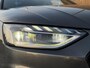 Audi A4 Avant 35 TFSI S edition Competition Automaat | Navigatiesysteem | Elektrisch inklapbare spiegels | Afgevlakt stuurwiel | LED verlichting | Daytonagrijs lak | Apple CarPlay/Android Auto | Getint glas | Parkeersensoren voor en achter