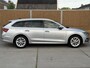 Skoda Octavia Combi 1.5 TSI First Edition Trekhaak | Stoelverwarming | Apple CarPlay/Android Auto | Matrix LED | Climate control | Cruise control | Elektrisch bedienbare kofferklep | Keyless | Parkeersensoren voor en achter
