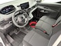 Peugeot e-Partner L1 50 kWh 136pk | 8 jaar garantie | 0% financial lease | 3-zits | Houten afwerking laadruimte | Multimedia | Draadloze Apple Carplay en Android Auto | NAVI | Parkeersensoren voor en achter | Achteruitrijcamera | Dode hoek detectie | Mistlampen | Licht- en regensensor | Automatische verlichting | Stuurwielbediening | Digital cockpit | Bestuurdersstoel comfort | van €31.465 voor €27.450 ex. BTW rijklaar