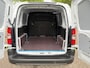 Peugeot e-Partner L1 50 kWh 136pk | 8 jaar garantie | 0% financial lease | 3-zits | Houten afwerking laadruimte | Multimedia | Draadloze Apple Carplay en Android Auto | NAVI | Parkeersensoren voor en achter | Achteruitrijcamera | Dode hoek detectie | Mistlampen | Licht- en regensensor | Automatische verlichting | Stuurwielbediening | Digital cockpit | Bestuurdersstoel comfort | van €31.465 voor €27.450 ex. BTW rijklaar