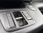 Peugeot e-Partner L1 50 kWh 136pk | 8 jaar garantie | 0% financial lease | 3-zits | Houten afwerking laadruimte | Multimedia | Draadloze Apple Carplay en Android Auto | NAVI | Parkeersensoren voor en achter | Achteruitrijcamera | Dode hoek detectie | Mistlampen | Licht- en regensensor | Automatische verlichting | Stuurwielbediening | Digital cockpit | Bestuurdersstoel comfort | van €31.465 voor €27.450 ex. BTW rijklaar