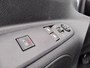 Peugeot e-Partner L1 50 kWh 136pk | 8 jaar garantie | 0% financial lease | 2-zits | Houten afwerking laadruimte | Multimedia | Draadloze Apple Carplay en Android Auto | Achteruitrijcamera | Parkeersensoren achter | Digital cockpit | Stuurwielbediening | Bestuurdersstoel comfort | van €30.615 voor €26.695 ex. BTW rijklaar