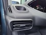 Peugeot e-Partner L2 50 kWh 136pk | 8 jaar garantie | 0% financial lease | 3-zits | Houten afwerking laadruimte | Exterieur Pakket | 16 inch lichtmetalen velgen | Keyless Entry | Climate Control | Multimedia | Draadloze Apple Carplay en Android Auto | NAVI | Parkeersensoren voor en achter | Achteruitrijcamera | Dode hoek detectie | Mistlampen | Licht- en regensensor | Automatische verlichting | Stuurwielbediening | Digital cockpit | Bestuurdersstoel comfort | van €34.064 voor €29.695 ex. BTW rijklaar