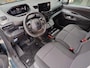 Peugeot e-Partner L2 50 kWh 136pk | 8 jaar garantie | 0% financial lease | 3-zits | Houten afwerking laadruimte | Exterieur Pakket | 16 inch lichtmetalen velgen | Keyless Entry | Climate Control | Multimedia | Draadloze Apple Carplay en Android Auto | NAVI | Parkeersensoren voor en achter | Achteruitrijcamera | Dode hoek detectie | Mistlampen | Licht- en regensensor | Automatische verlichting | Stuurwielbediening | Digital cockpit | Bestuurdersstoel comfort | van €34.064 voor €29.695 ex. BTW rijklaar