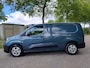 Peugeot e-Partner L2 50 kWh 136pk | 8 jaar garantie | 0% financial lease | 3-zits | Houten afwerking laadruimte | Exterieur Pakket | 16 inch lichtmetalen velgen | Keyless Entry | Climate Control | Multimedia | Draadloze Apple Carplay en Android Auto | NAVI | Parkeersensoren voor en achter | Achteruitrijcamera | Dode hoek detectie | Mistlampen | Licht- en regensensor | Automatische verlichting | Stuurwielbediening | Digital cockpit | Bestuurdersstoel comfort | van €34.064 voor €29.695 ex. BTW rijklaar