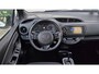 Toyota Yaris 1.5 Hybrid Style Bi-Tone | AUTOMAAT | Android/CarPlay | TOYOTA DEALER ONDERHOUDEN