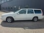 Volvo V70 2.5 AUTOMAAT, netto € 4.950 ex BTW, Leder, bijtelvriendelijk!