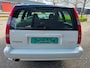 Volvo V70 2.5 AUTOMAAT, netto € 4.950 ex BTW, Leder, bijtelvriendelijk!