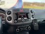 Volkswagen Tiguan 1.4 TSI Comfort&Design / Keurig en Goed onderhouden / Airco / Navigatie / Cruise Control / Trekhaak / NAP