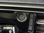 Peugeot 3008 1.2 Hybrid 145e Allure Nieuw Model Automaat / Navigatie full map / 360 Camera / Adaptive Cruise / Climate control