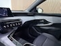 Peugeot 3008 1.2 Hybrid 145e Allure Nieuw Model Automaat / Navigatie full map / 360 Camera / Adaptive Cruise / Climate control