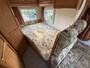 Fiat 230 Chausson 2.8 JTD Frans bed, Toilet, Douche, Keuken, Koelkast, Luifel, Radio, Kachel, Airco .