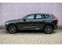 Volvo XC60 2.0 B5 Inscription | Trekhaak | Harman Kardon Audio | Achteruitrijcamera | Parkeersensoren | Cruise Control Adaptief | BLIS | Keyless Entry | Elektrische Achterklep | Navigatie | Apple Carplay | Android Auto
