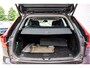 Volvo XC60 2.0 B5 Inscription | Trekhaak | Harman Kardon Audio | Achteruitrijcamera | Parkeersensoren | Cruise Control Adaptief | BLIS | Keyless Entry | Elektrische Achterklep | Navigatie | Apple Carplay | Android Auto