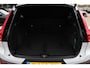 Volvo XC40 1.5 T5 Recharge R-Design 262pk / Full option! / Trekhaak / Panoramadak / 360Camera / Harman Kardon / 19'' / Stoel+Stuurverwarming / CarPlay / Dodehoek / DAB / Cruise Control