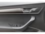 Skoda Karoq 1.5 TSI ACT Sportline Business / Camera / CarPlay / Keyless / 19'' / Stoel+Stuurverwarming / Dodehoek / DAB / ACC