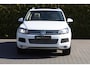 Volkswagen Touareg 3.0 TSI 380PK Hybrid Highline Pano | Trhk | Dyn Audio |