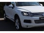 Volkswagen Touareg 3.0 TSI 380PK Hybrid Highline Pano | Trhk | Dyn Audio |