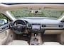Volkswagen Touareg 3.0 TSI 380PK Hybrid Highline Pano | Trhk | Dyn Audio |