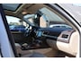 Volkswagen Touareg 3.0 TSI 380PK Hybrid Highline Pano | Trhk | Dyn Audio |