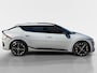 Kia EV6 GT-Line 84 kWh | All-season banden | Nieuw model | Panoramisch Dak | 20 Inch LMV | Metallic | Navigatie | Groot Accupakket | Trekhaak afneembaar | 1.800kg Trekgewicht | 16% bijtelling |