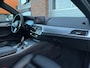BMW 5-Serie Touring 530i M Sport! Camera! Navi! Sfeerver.!