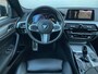 BMW 5-Serie Touring 530i M Sport! Camera! Navi! Sfeerver.!
