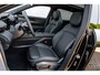 Lynk & Co 08 1.5 Core Business edition | Schuif-/ Kanteldak | 360 Parkeercamera | Elektrisch bedienbare achterklep | Stoelverwarming | Full Led koplampen | 19" wielen | Apple CarPlay/Android Auto | Dodehoekdetectie | Adaptive Cruise Control | 200km elektrisch bereik | PHEV | Actieradius gecombineerd 1100 km |