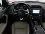 Jaguar F-Pace 3.0 R-Sport AWD 35t | Panoramadak | Stoelverwarming | Head-Up | Meridian Surround | Keyless | Trekhaak | Camera | Bi-Xenon | Navigatie | Park Assist | Stuurverwarming