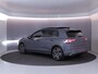 Volkswagen Golf 1.5 eHybrid Style Edition 204 pk Automaat (DSG) | Verlengde garantie | Navigatie | Panoramadak | Trekhaak (wegklapbaar) | Parkeersensoren (Park assist) | Achteruitrijcamera | Stoelverwarming |