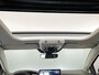 Volkswagen Golf 1.5 eHybrid Style Edition 204 pk Automaat (DSG) | Verlengde garantie | Navigatie | Panoramadak | Trekhaak (wegklapbaar) | Parkeersensoren (Park assist) | Achteruitrijcamera | Stoelverwarming |
